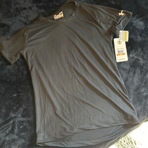 Black women’s semi fitted tee.